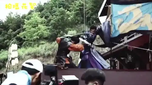 庆余年爆笑花絮张若昀拍摄现场秒变超皮哈士奇,表情太逗了