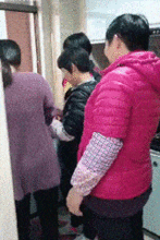 搞笑gif哥们,你这是准备要撩妹子吗给妹子留下了一个深刻的印象
