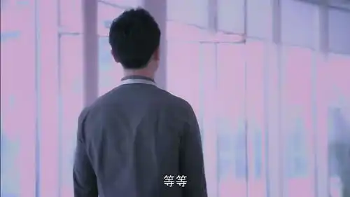 朱亚文这扭捏作态的表情太逗了,感觉是被王丽坤给欺负了,太搞笑了