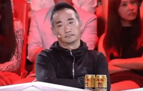 7年前他骂哭张韶涵,2次都给陶喆打了0分,如今却沦落到这地步
