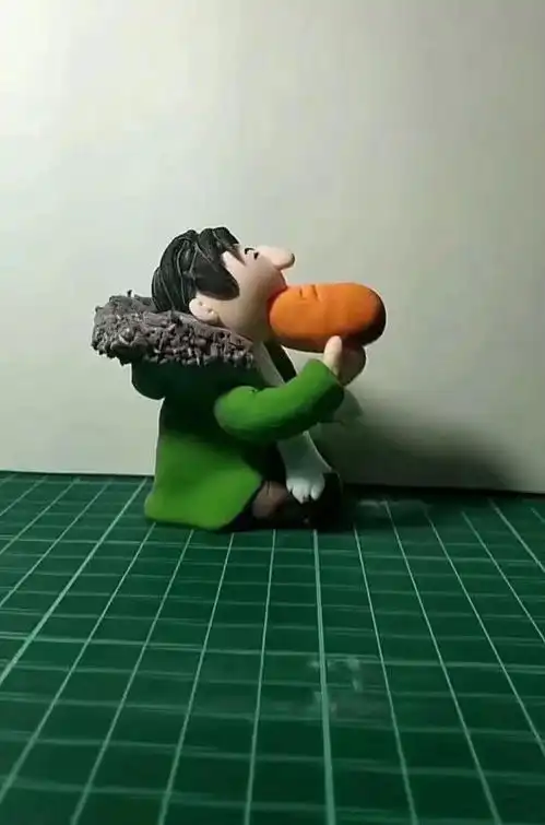 lol王校长吃热狗被玩坏,美术生纷纷出动最后的动图太秀了