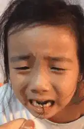 搞笑图片姑娘,你是小青吗