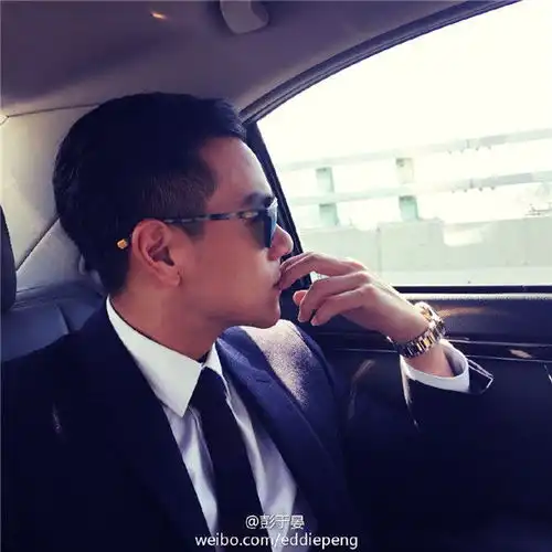 史上最详细男生拍照摆pose攻略