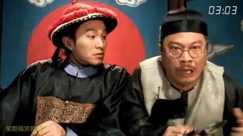 影视中那些搞笑的审问场面你倒是问啊,啥也不问就来抽我,星爷审问常威时表情变化太快了吧