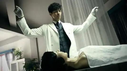 敬业言承旭新剧坐浴缸洗澡,贾乃亮穿一条裤子腹股沟纹身好看