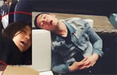 明星搞笑睡姿王俊凯销魂,刘亦菲霸气,而他睡觉流口水