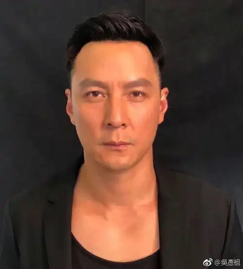 吴彦祖,结婚10年,你怎么变成苏大强了