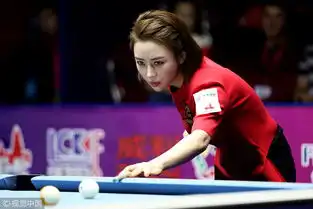 潘晓婷红衣亮相半决赛眉头紧锁贡献表情包