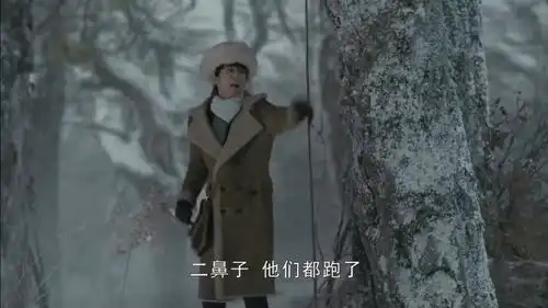 天坑鹰猎二鼻子看到有人就打,不听王俊凯指挥,太搞笑了