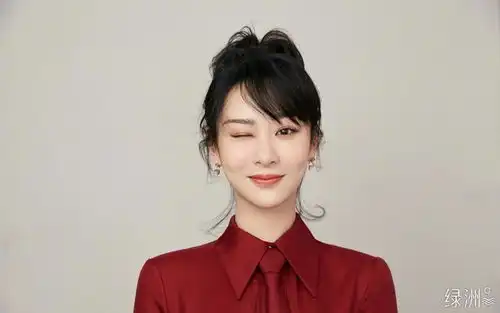 杨紫被送七夕青蛙为什么会上热搜大家如何评论的