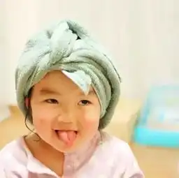 拍照的时候怎么让表情自然看图教学太有趣了