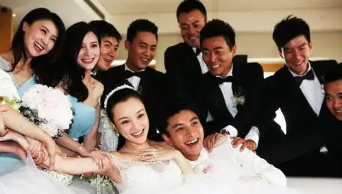 隐婚八年终苦尽甘来,曾是贾乃亮的初恋,是李小璐不想提起的人