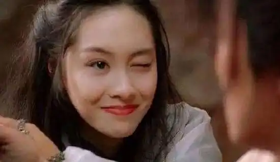 她是最美星女郎,出道便成一线明星你的表情包总有一个朱茵