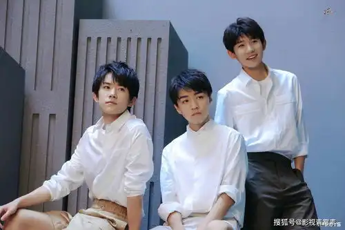 王源王俊凯包场支持易烊千玺两部新片,随份子活动明年结束