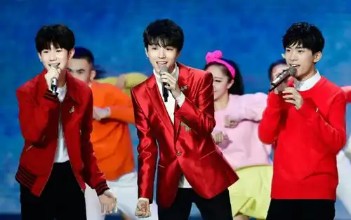 7年后,再看tfboys三人处境,原来命运的馈赠,早已标好价格