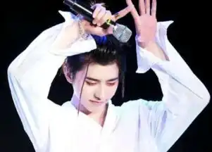 蔡徐坤那么优秀为什么还是那么多人黑他