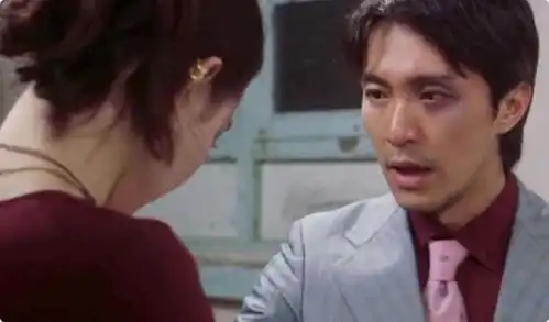 没想到,一次食神重映,竟彻底戳穿了周星驰的惨淡处境