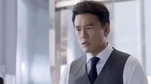 浩坤被陆远搞崩溃了,表情愤怒,江浩坤谁呀