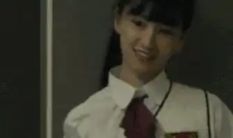 搞笑gif阳台晒了一个月的运动裤,居然成了鸟窝