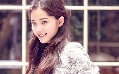 欧阳娜娜照片上热搜19岁的她为什么活出了所有人羡慕的样子