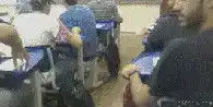 全球搞笑gif图第117弹每个人身边都有一个敷衍你的朋友