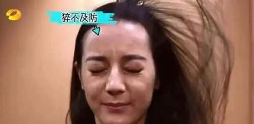美柚资讯明星打死也不愿公开的照片赵薇潇洒了热巴穿越了杨幂的不忍直视
