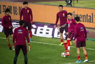 图集国足轻松备战哥伦比亚,郜林表情搞怪