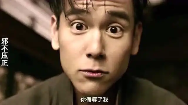 彭于晏五大名场面,帮许晴打针这段已成经典,许晴表情太享受了