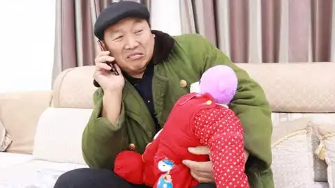 抖音热门搞笑视频祝晓晗最套路的父女一家人20190224
