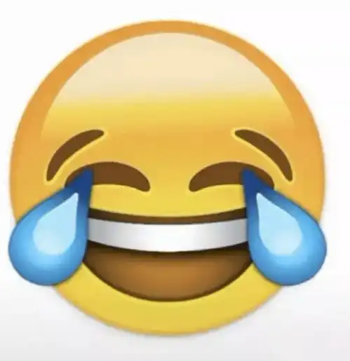 兄弟好可怜了,干嘛不回屋里坐着哈哈哈信息量好大的样子