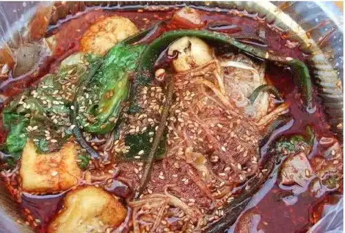 吃麻辣烫,专挑4种划算菜,老板虽面无表情,心中却气到跳脚