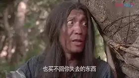 周星驰上课分神,没想到被老师多次扔黑板擦,太搞笑了超清