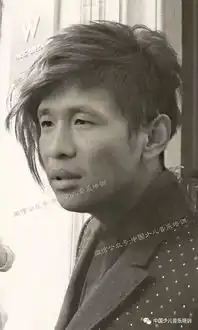 从吴彦祖变成苏大强,我只是当了五年音乐老师